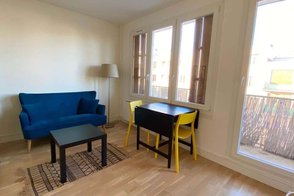 Beau Studio Cosy Et Calme - Face A La Gare De Rosny-Sous-Bois - 20Mn De Paris Et Disneyland Екстер'єр фото